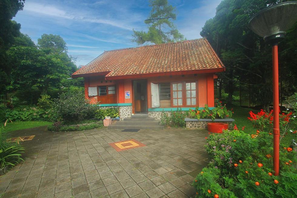 Hotel Villa Rawa Pening Pratama By Aparian Bandungan Luaran gambar