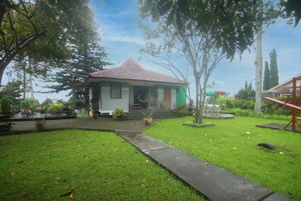 Hotel Villa Rawa Pening Pratama By Aparian Bandungan Luaran gambar