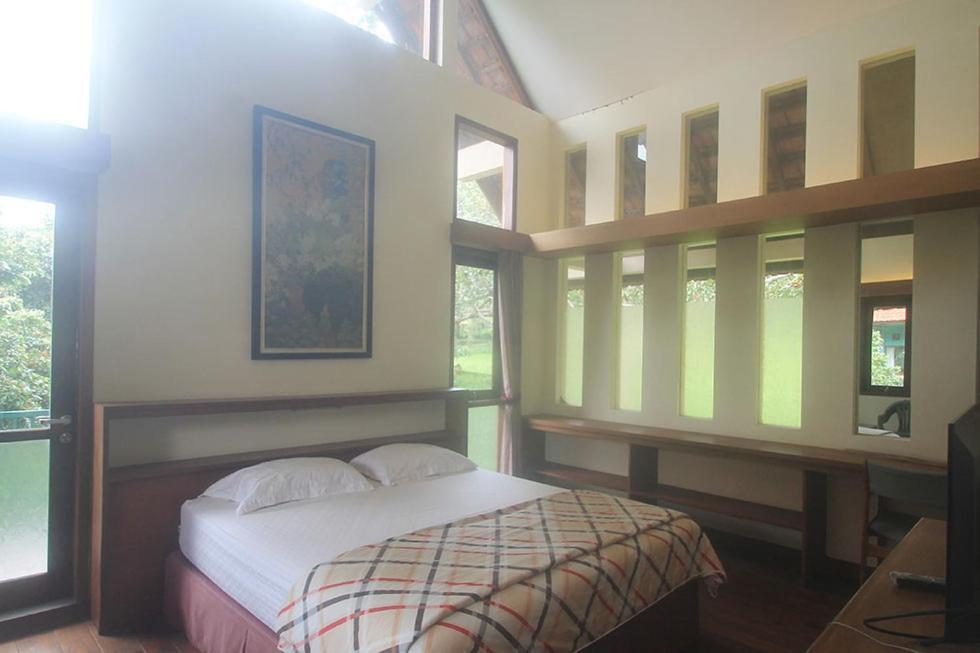 Hotel Villa Rawa Pening Pratama By Aparian Bandungan Luaran gambar