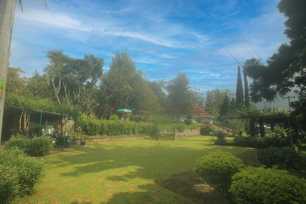 Hotel Villa Rawa Pening Pratama By Aparian Bandungan Luaran gambar