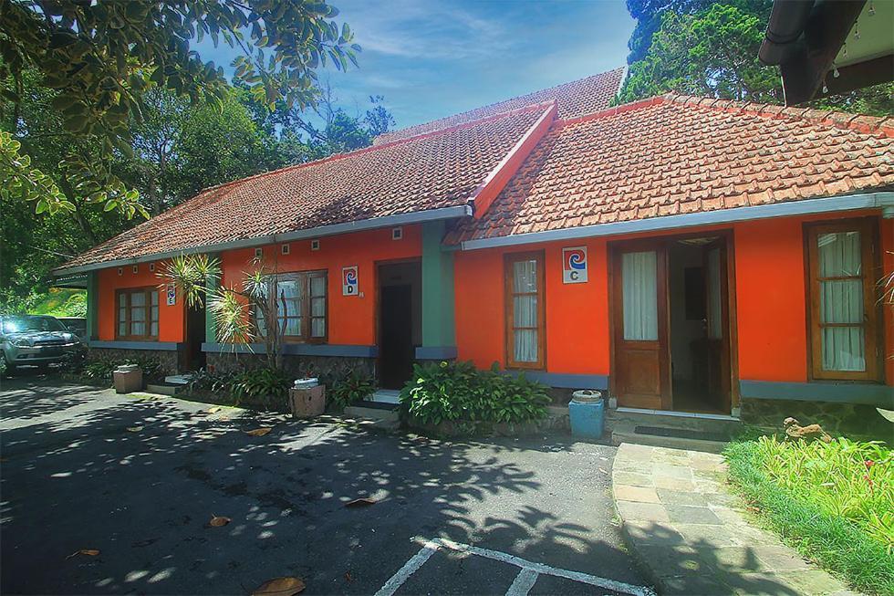 Hotel Villa Rawa Pening Pratama By Aparian Bandungan Luaran gambar